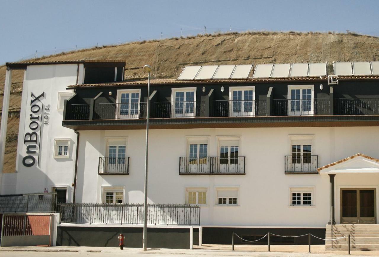 Hotel On Borox 外观 照片